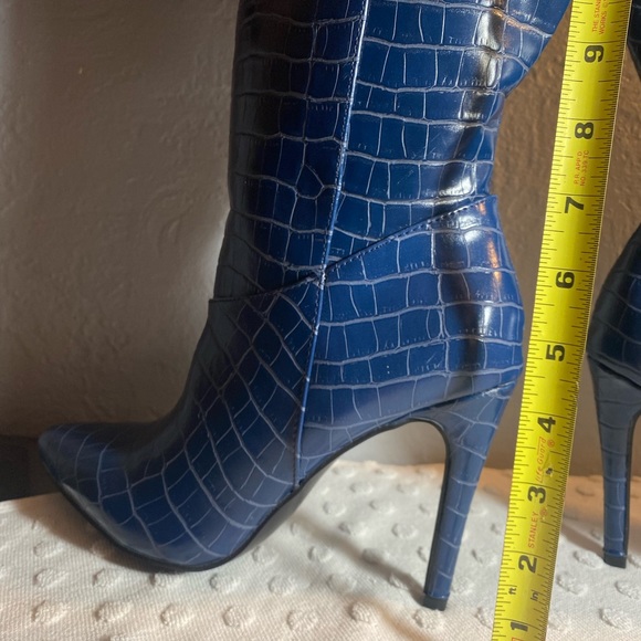 SHOE DAZZLE Night Is Young Asymmetrical Teal Stiletto Boot - Picture 15 of 16